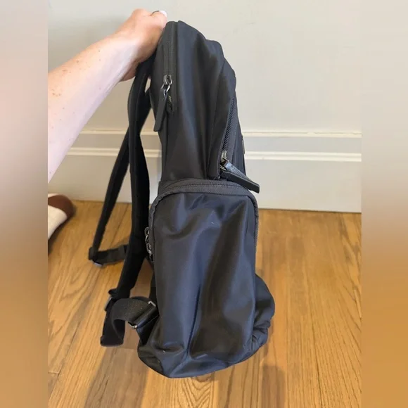 Tumi Black Men's Travel Backpack with Multiple Zip Pockets - Picture 9 of 12